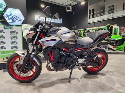 KAWASAKI Z 650 (47.5CV)