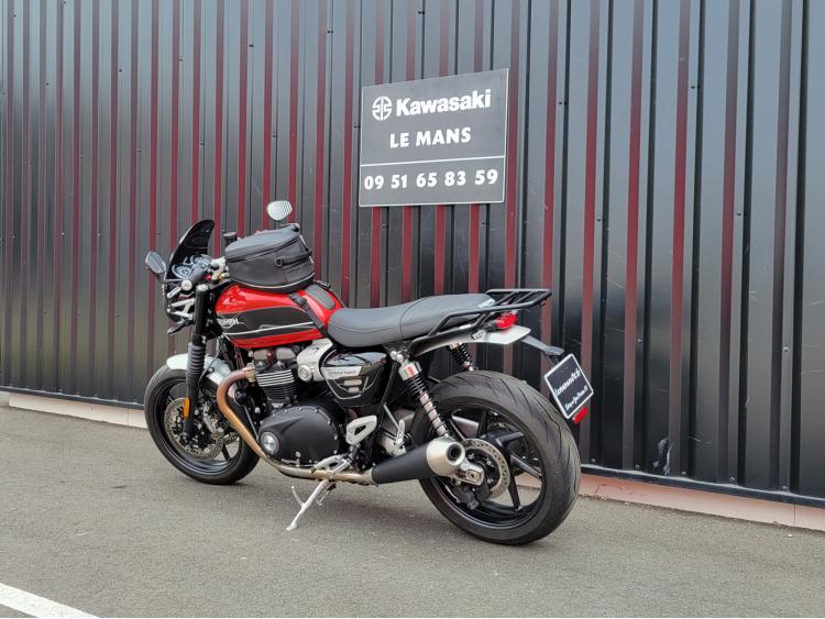 TRIUMPH SPEED TWIN 1200