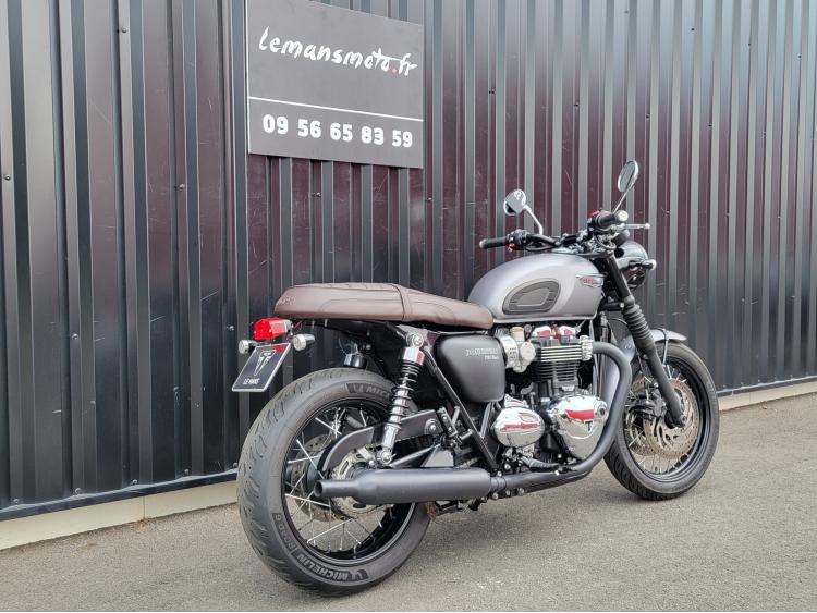 TRIUMPH Bonneville T120 Black