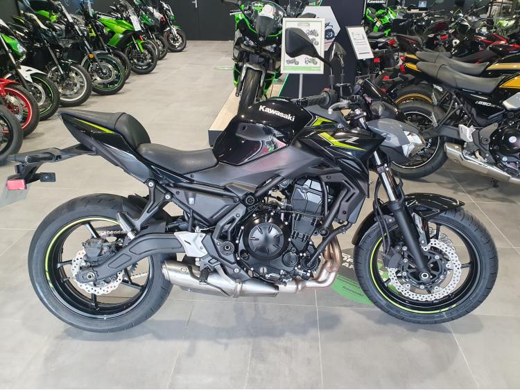 KAWASAKI Z 650 (47.5CV) BAISSE DE TARIF 5490€