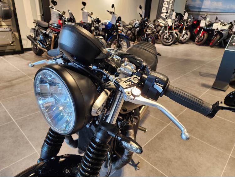TRIUMPH STREET TWIN  900 EN A2 PREPA CAFE RACER