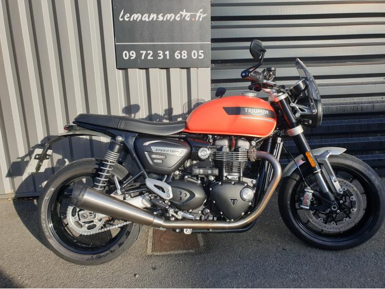 TRIUMPH SPEED TWIN 1200