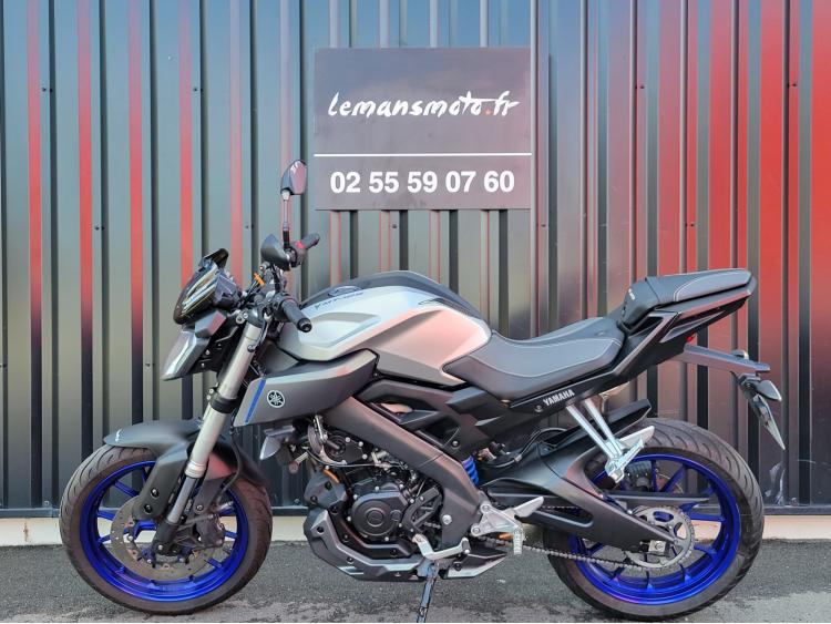 YAMAHA MT-125