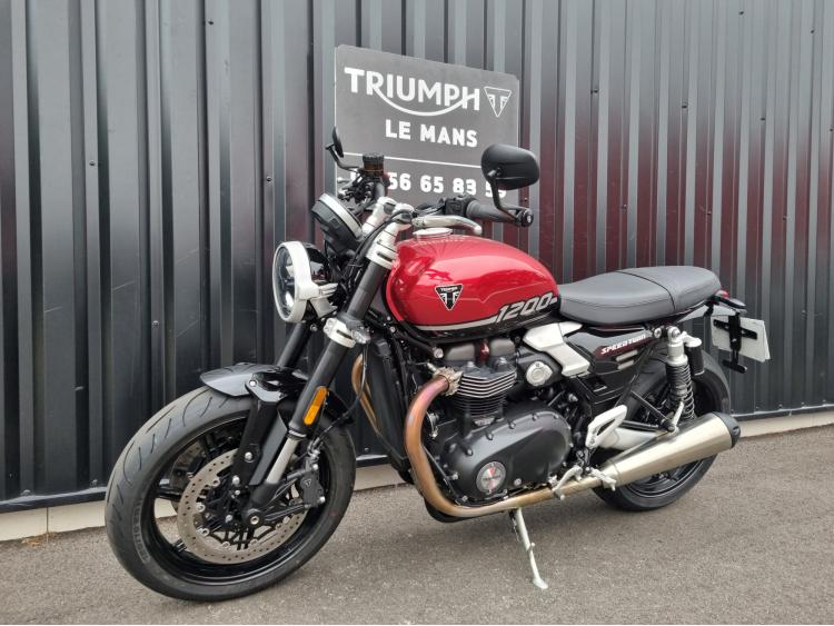 TRIUMPH SPEED TWIN 1200