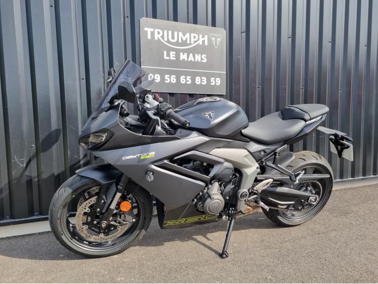 TRIUMPH DAYTONA 660 BRIDEE A2