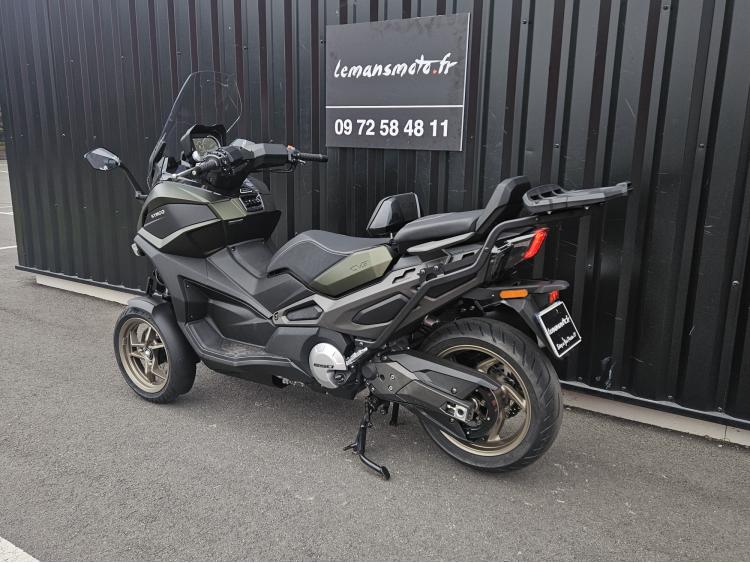 KYMCO CV3 550