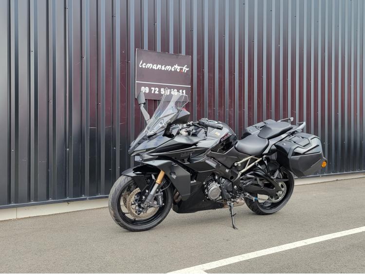 SUZUKI GSX-S 1000 GT