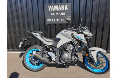 YAMAHA MT-03