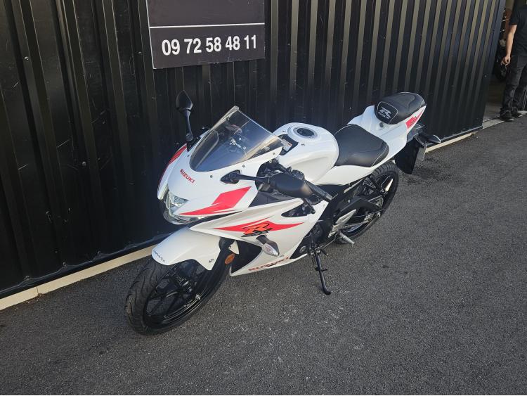 SUZUKI GSX-R 125