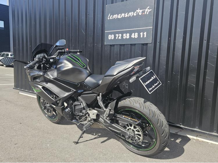 KAWASAKI NINJA 650