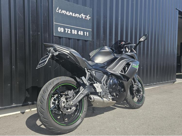 KAWASAKI NINJA 650