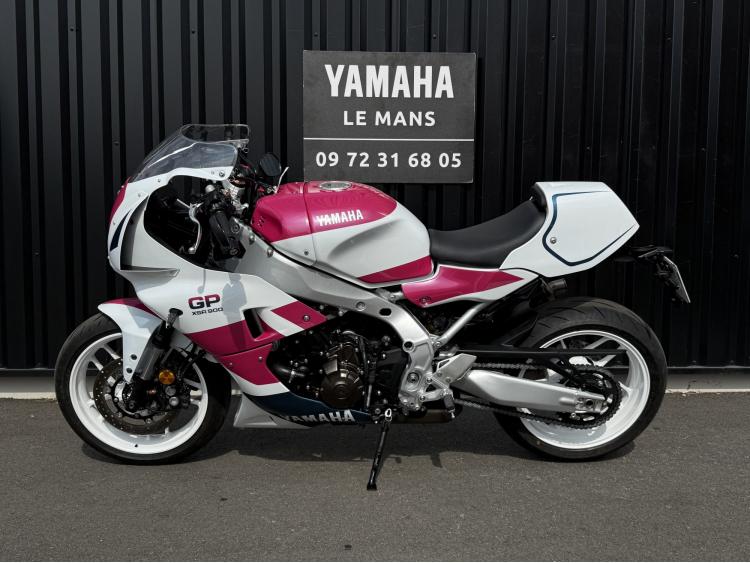 XSR 900 GP replica 750 yzf