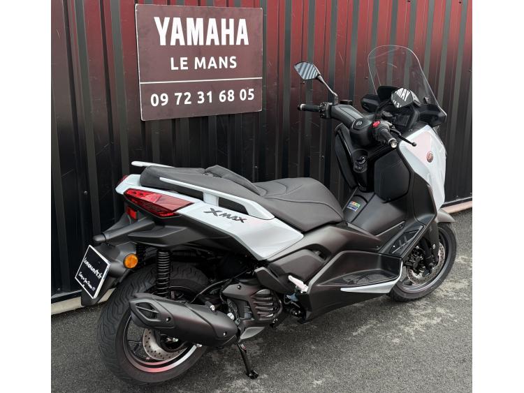  YAMAHA XMAX 125 TECH MAX garantie 5 ans