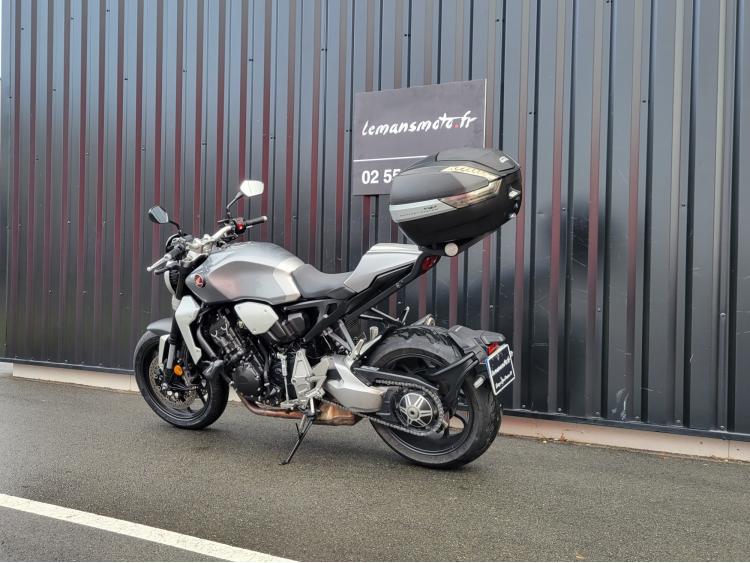 HONDA CB 1000 R