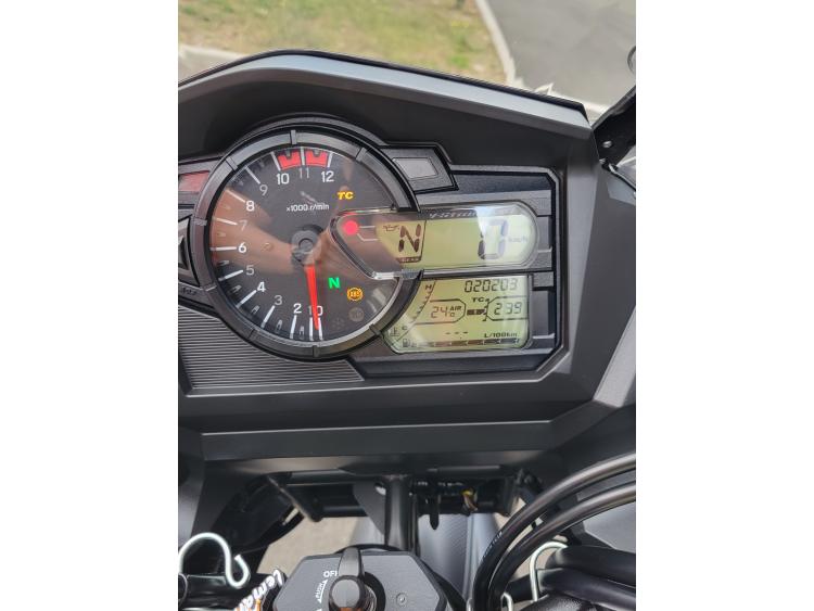 SUZUKI DL V-Strom 650