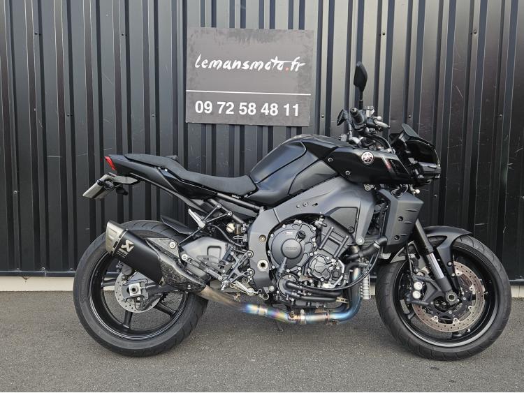 YAMAHA MT-10