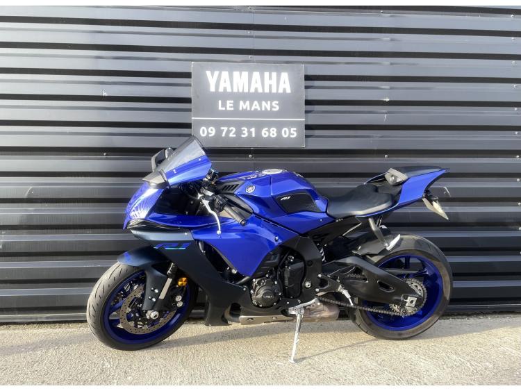 YAMAHA YZF 1000 R1