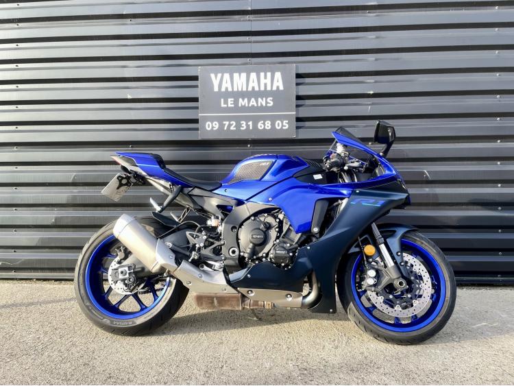 YAMAHA YZF 1000 R1