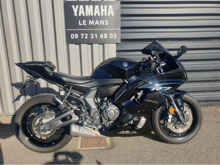 R7 YZF-R7