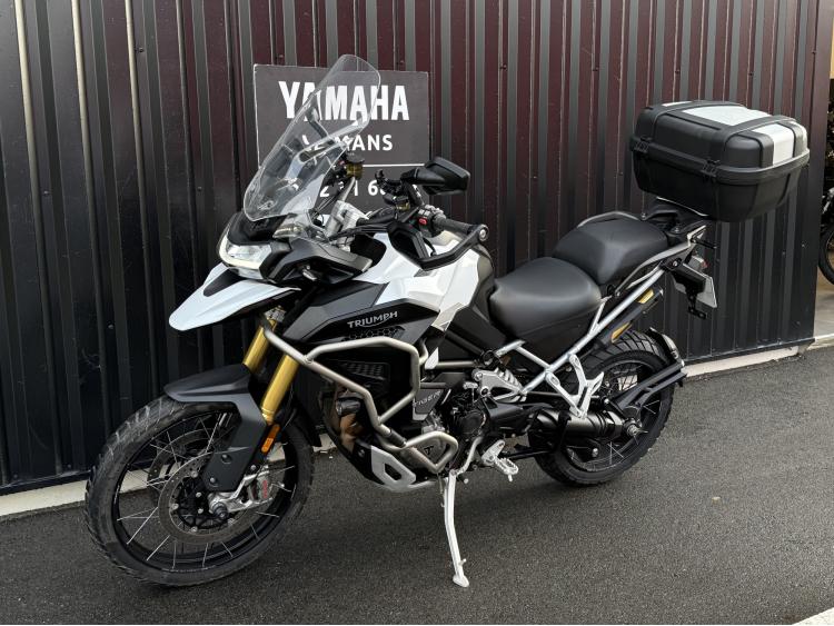 TRIUMPH TIGER 1200 RALLY EXPLORER