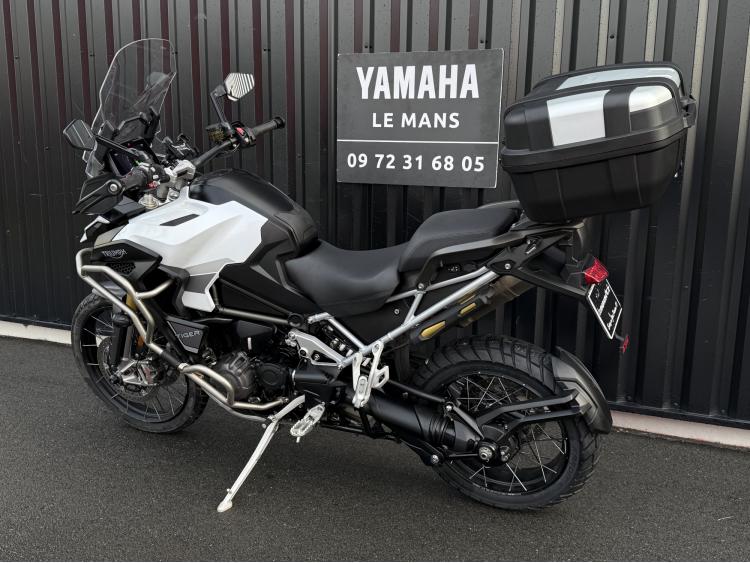 TRIUMPH TIGER 1200 RALLY EXPLORER