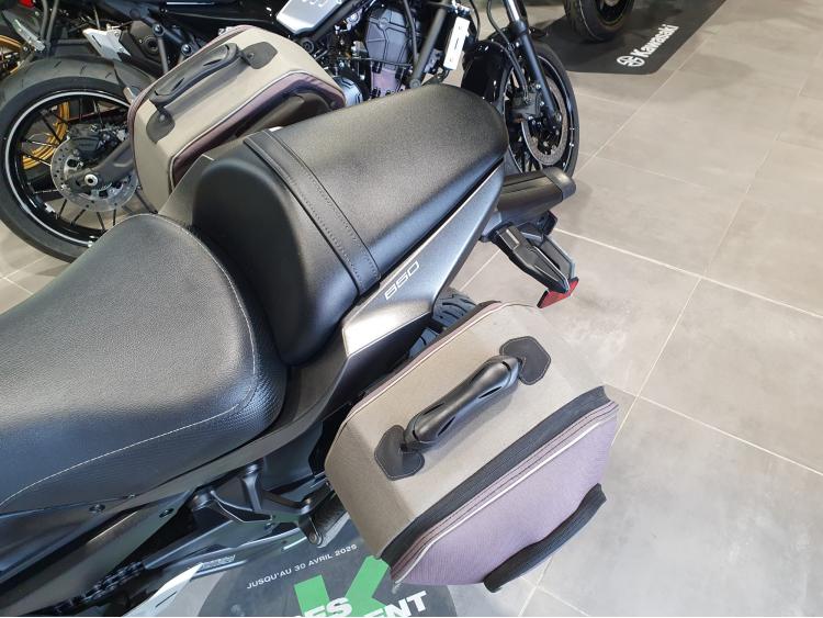 KAWASAKI NINJA 650 