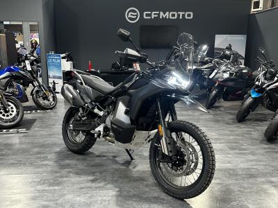 CF MOTO 800 MT